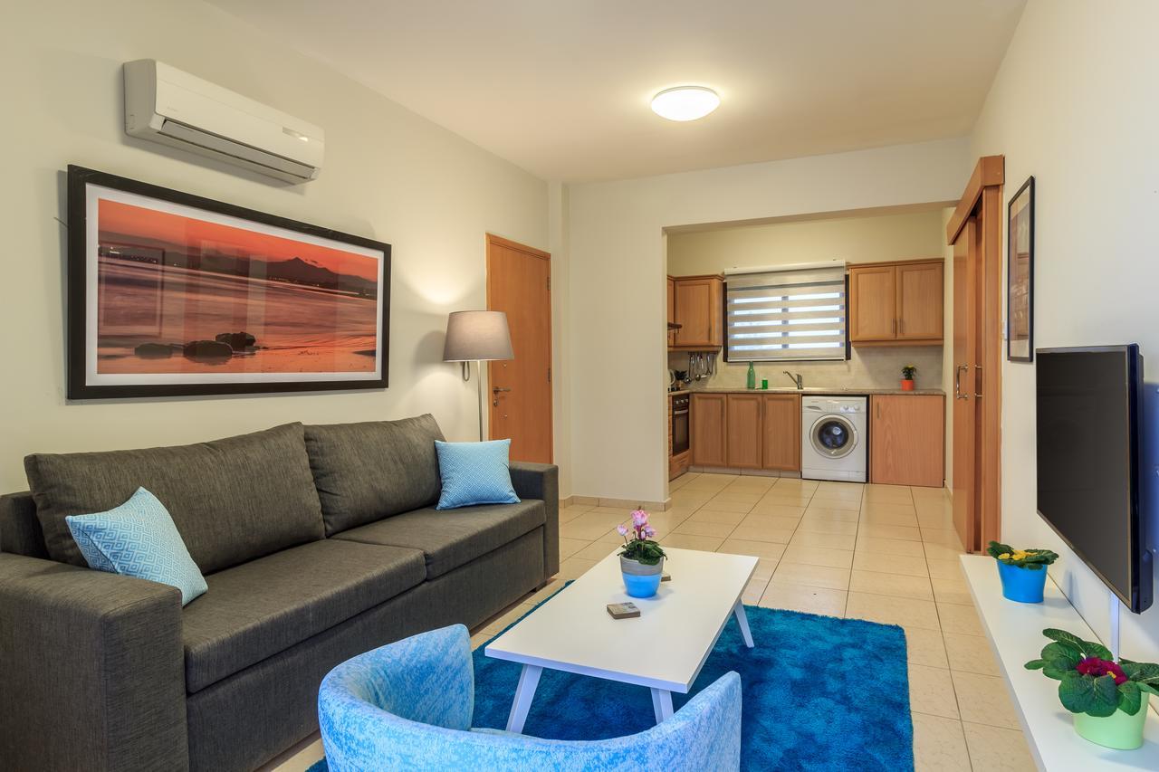 Soho City Apartments Ларнака Екстер'єр фото